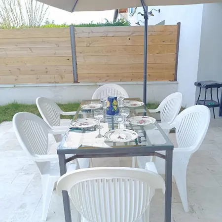 La Maison Du Sophora Grande Maison 3 בית נופש *